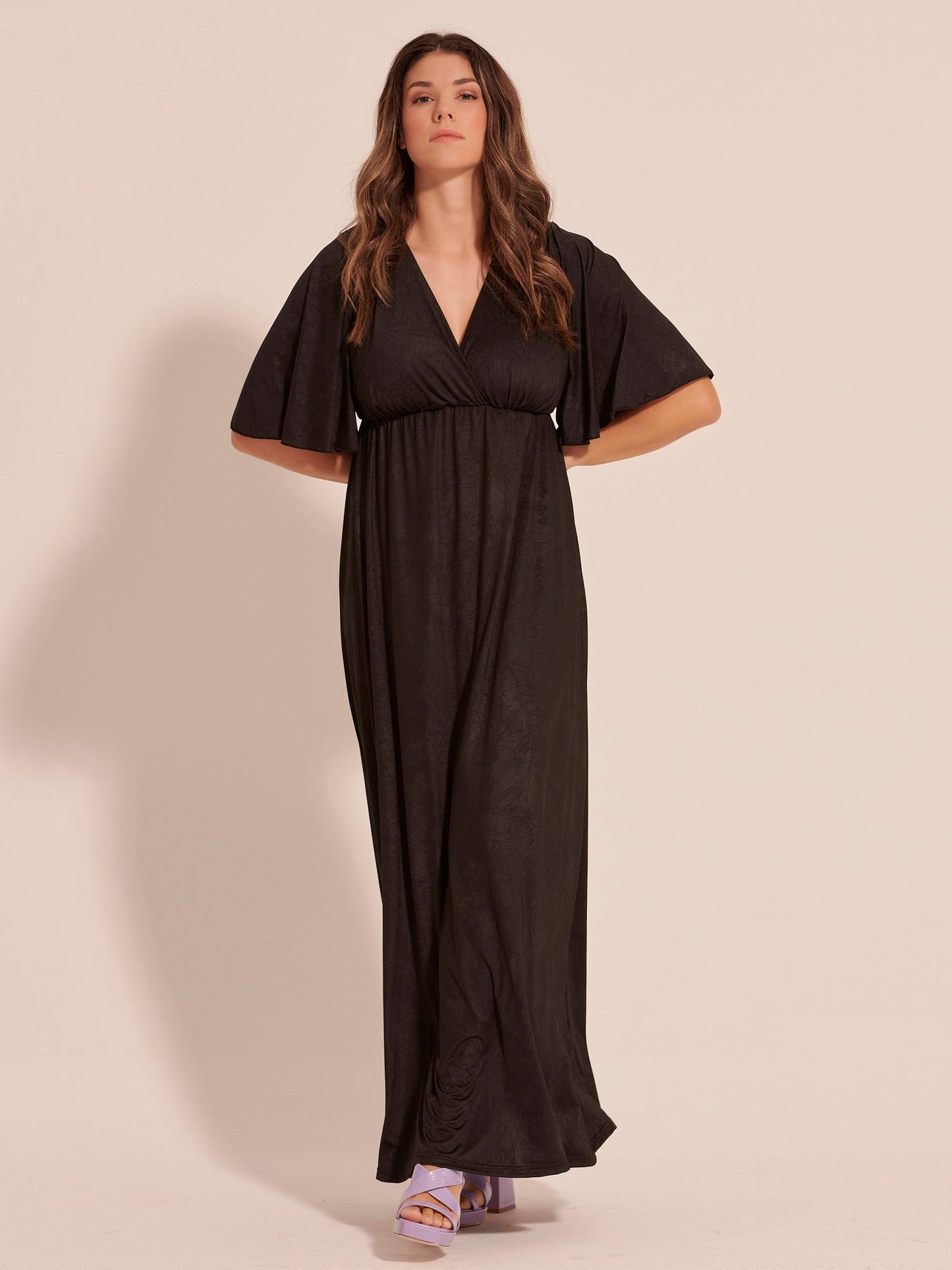 Mάξι φόρεμα με μπροκάρ κέντημα