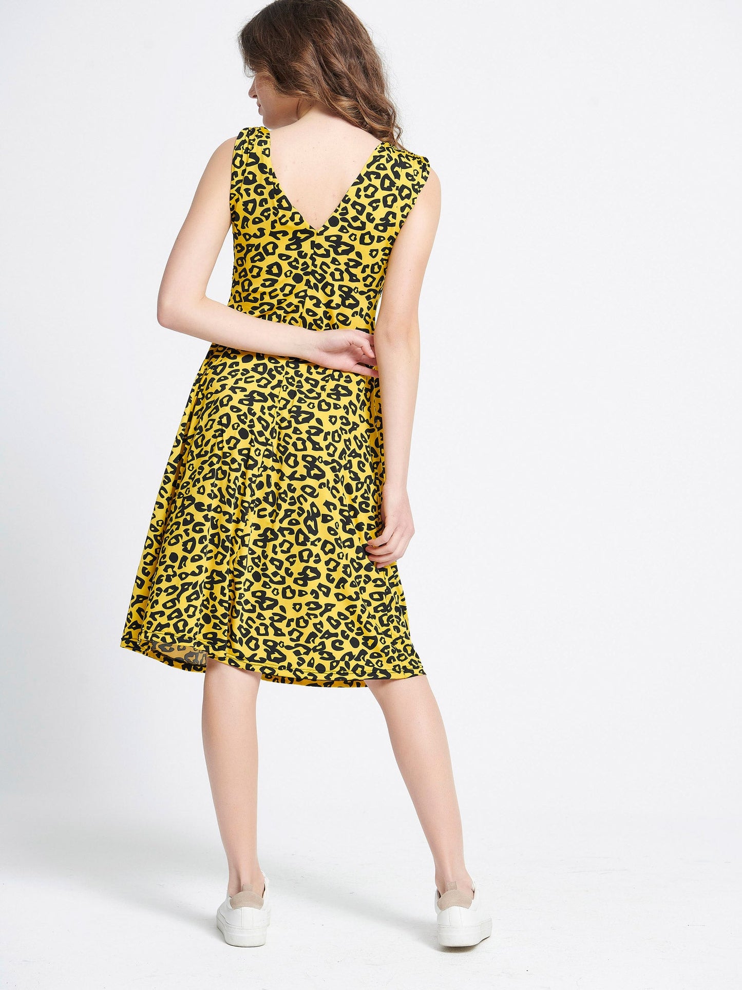 Μίντι λεοπάρ φόρεμα