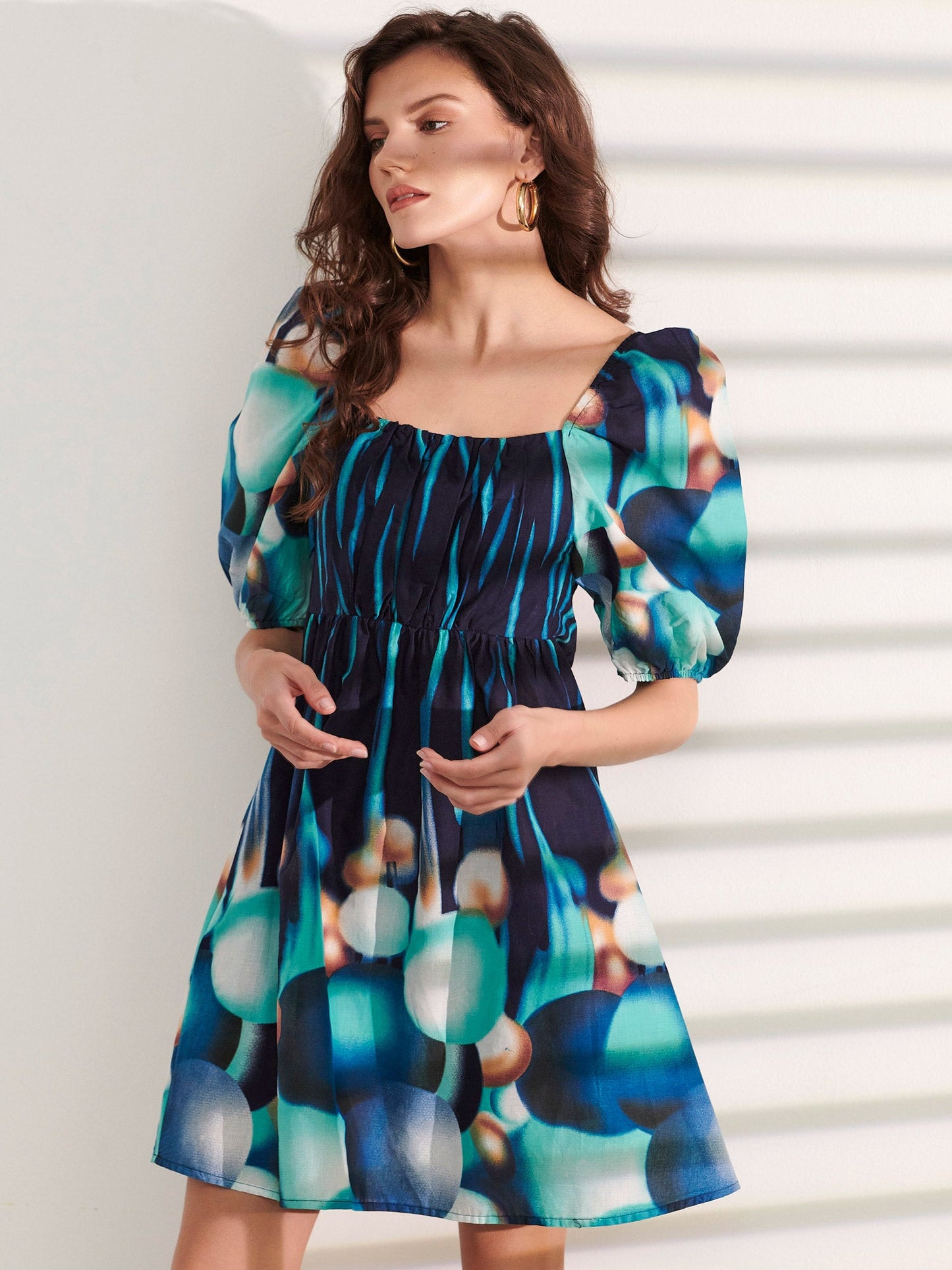 Μίνι φόρεμα με pattern
