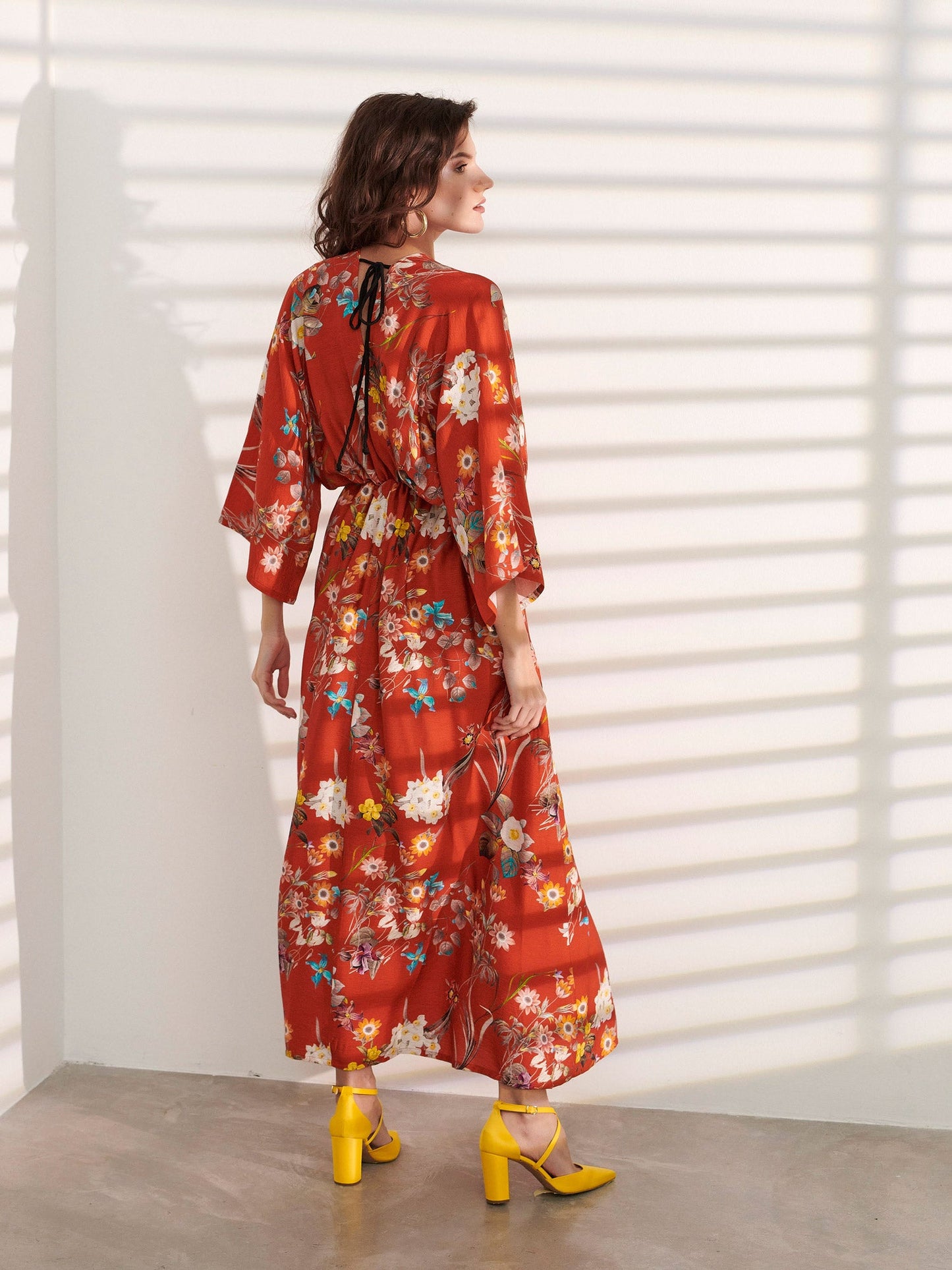 Μάξι εμπριμέ φόρεμα