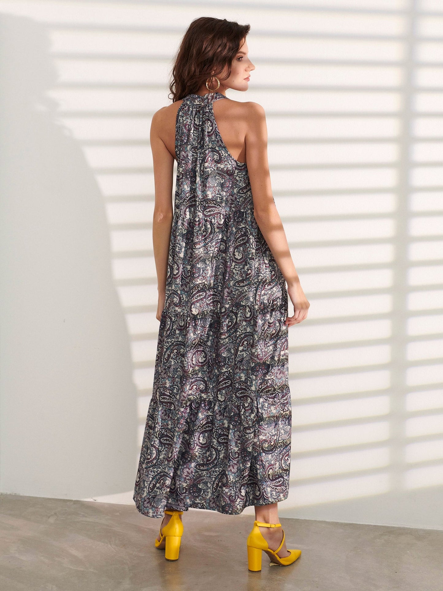 Αμάνικο καφτάνι με λαχούρι