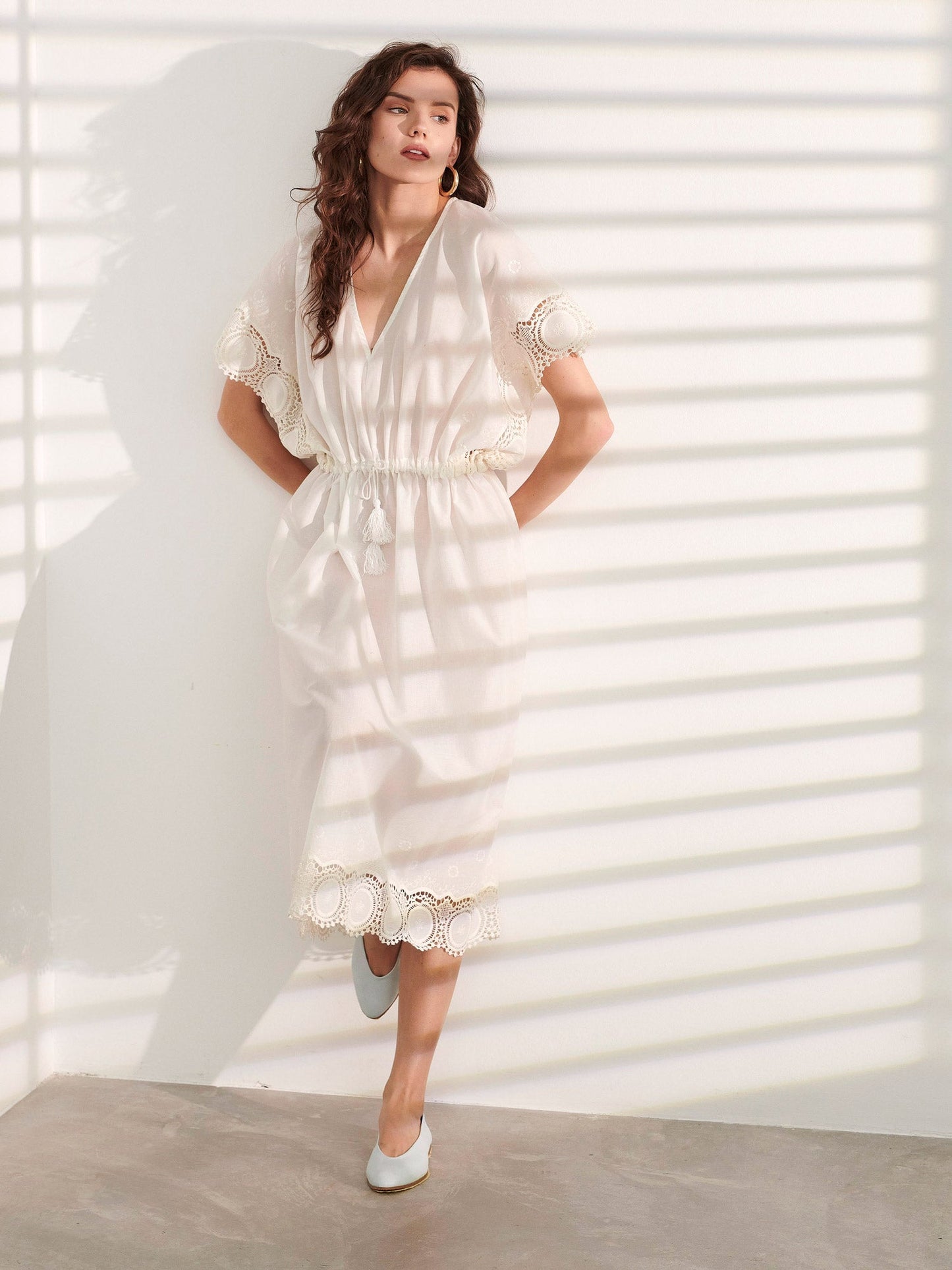 Μίντι τουνίκ με κεντητή λεπτομέρεια