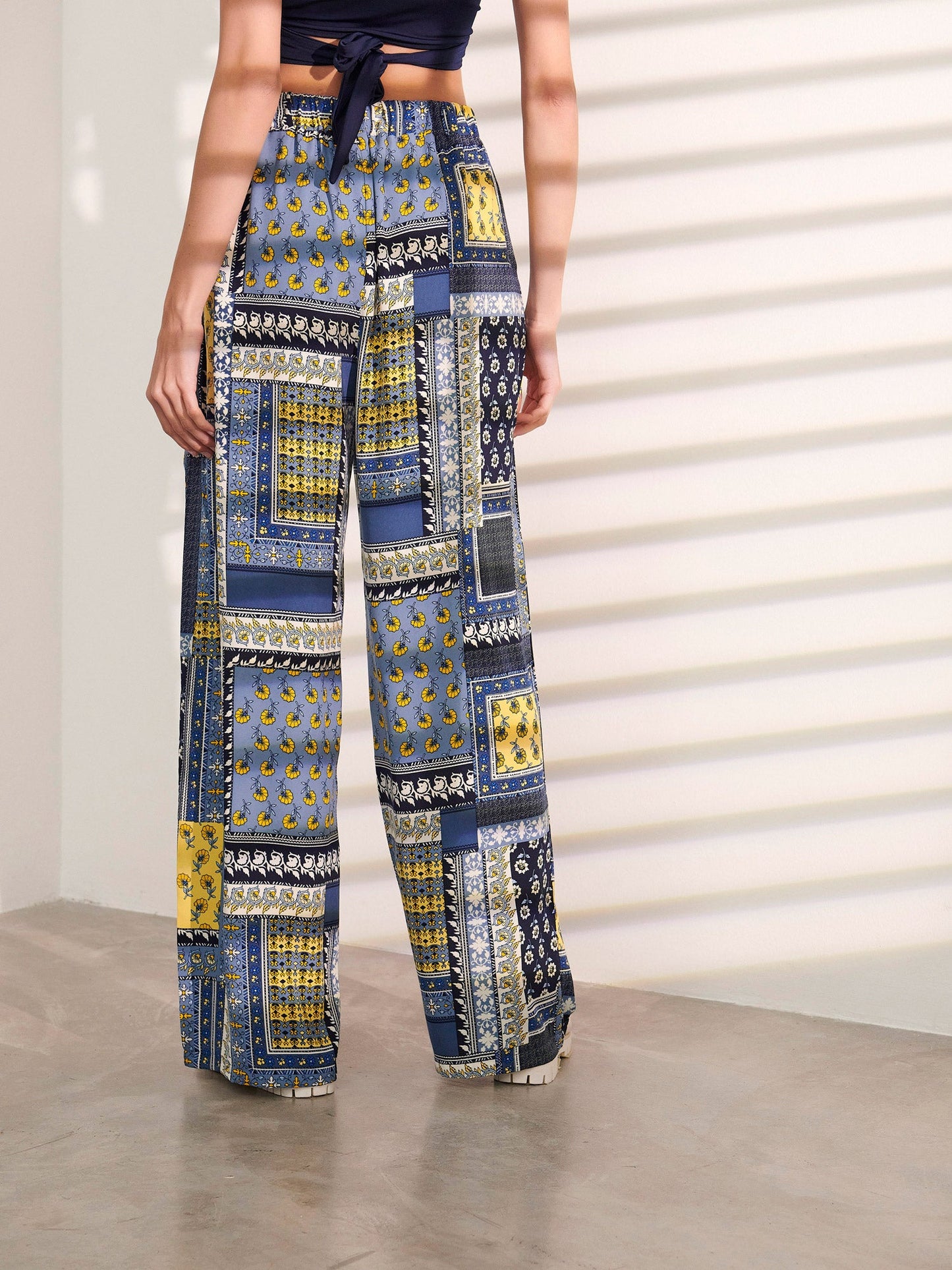 Εμπριμέ ψηλόμεση παντελόνα